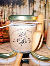 Load image into Gallery viewer, Scoop - able Wax Melt - Spring Rose 4oz - LillyBella Handcrafted