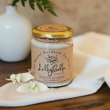 Load image into Gallery viewer, Ginger Lily &amp; Ylang - Ylang Candle - LillyBella Handcrafted
